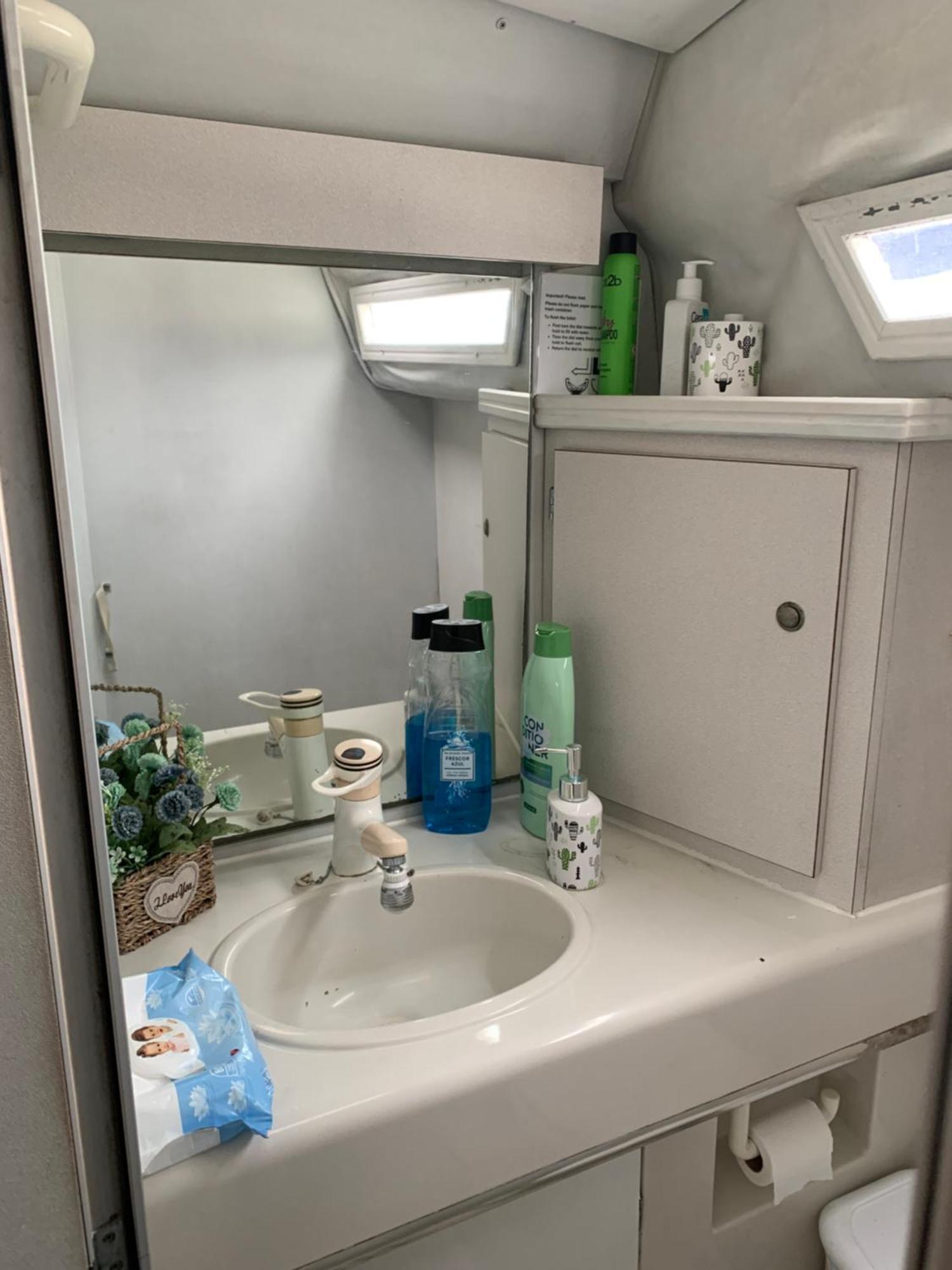 Vimaro Boat Hotel Barcelona Bagian luar foto